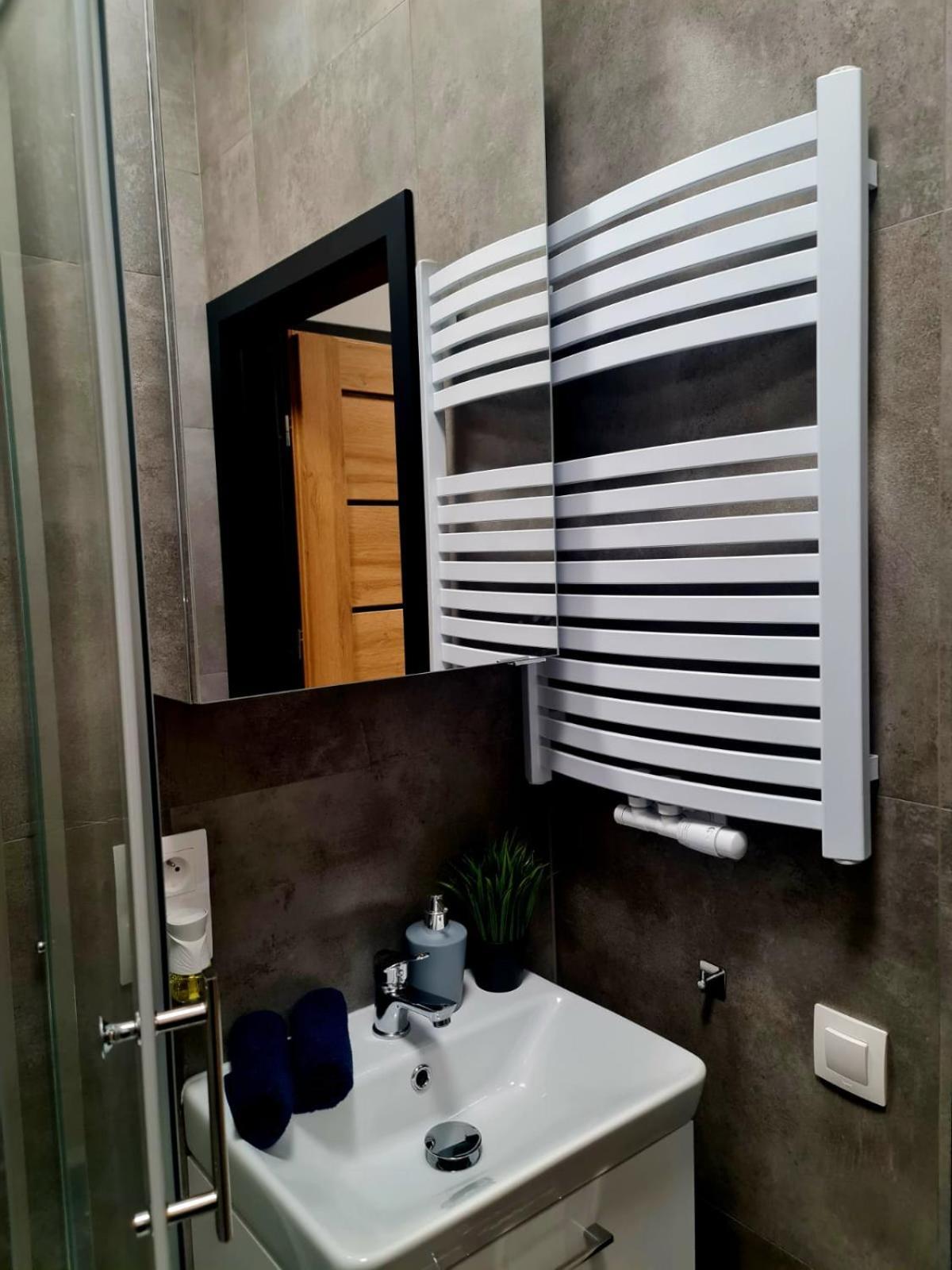 Hola Apartamenty Piotrkowska ウッチ エクステリア 写真